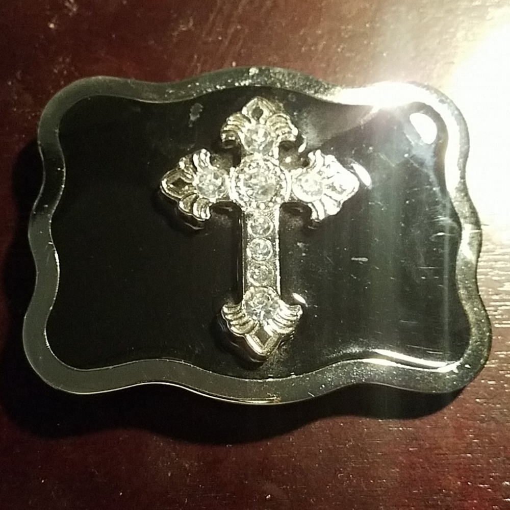 Rhinestone cross badge buckle